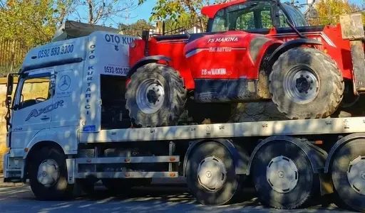 Pendik şantiyesinde Manitou MT 1840 ile yük kaldırma çalışması